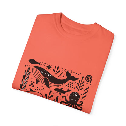 High Contrast Ocean Life Tee Banana T-Shirt