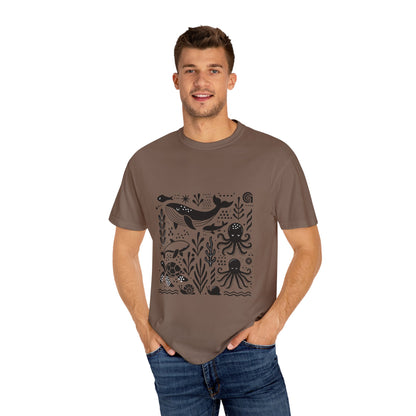 High Contrast Ocean Life Tee Espresso T-Shirt